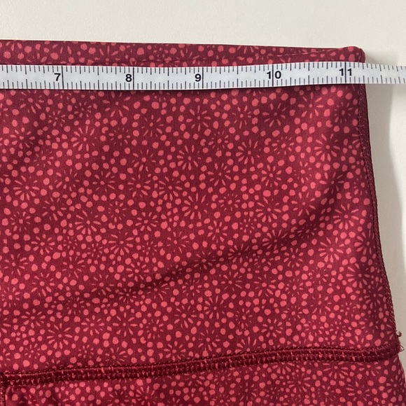 Lululemon size 4 leggings red pink pattern lululemon lululemon athleisure fall - Picture 5 of 9